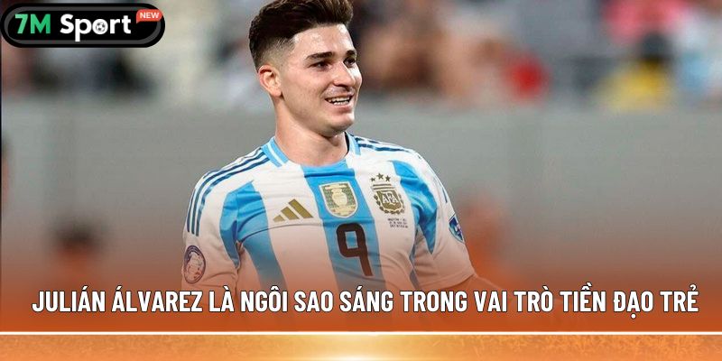 5 tiền đạo trẻ hay nhất thế giới, kỹ năng chuyên nghiệp 6 Julián Álvarez là ngôi sao sáng trong vai trò tiền đạo trẻ